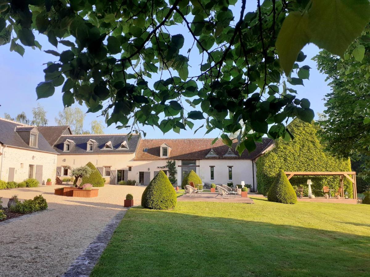 Domaine De La Limetiere Hotel Neuvy-le-Roi Exterior foto